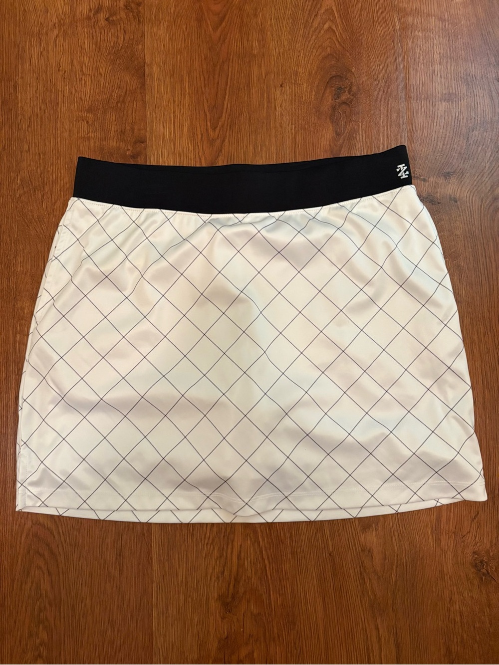 Women's White Plaid Golf Skort with Black Waistband & Polo Set